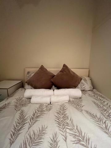 Barnfield Rooms Челмсфорд Екстериор снимка