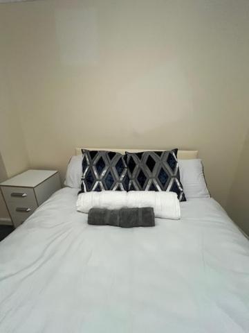 Barnfield Rooms Челмсфорд Екстериор снимка